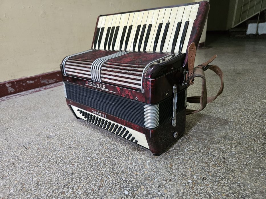 Acordeon Hohner Tango 2 - 80 de basi