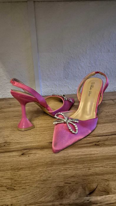 Обувки с ток- 39номер