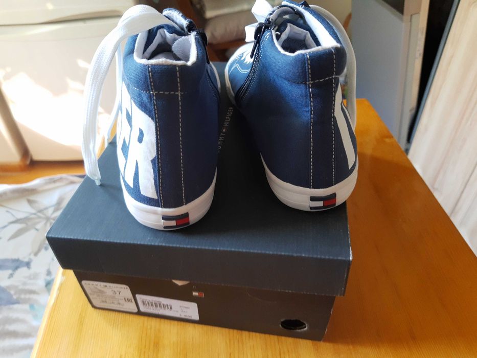 Модерни маркови кецове , подходящи за ежедневието