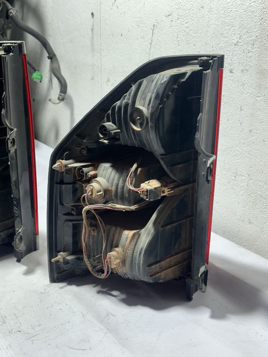 Фонарь задний правый Mitsubishi 3 4