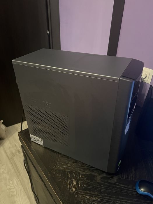 PcAsus Gaming i5.740 Nvidia GTX1050 2gb+ monitor BenQ+ tastatura asus