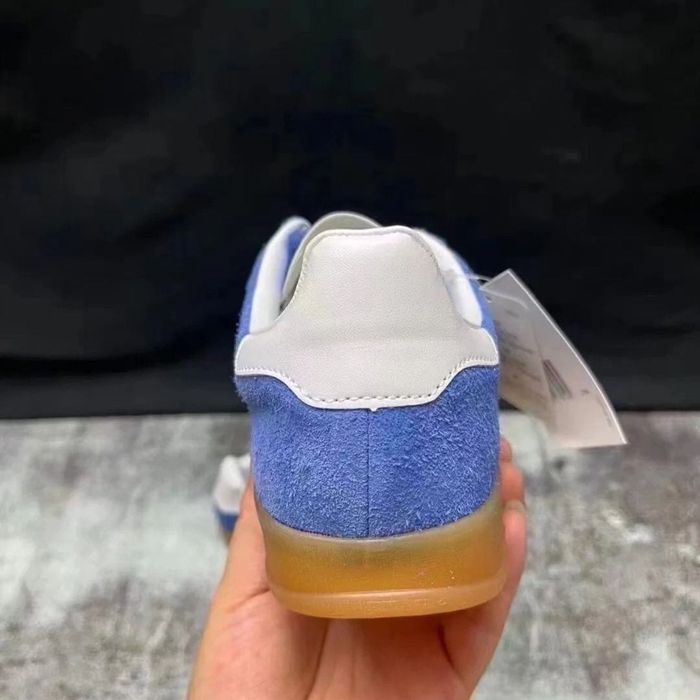 Кроссовки Adidas