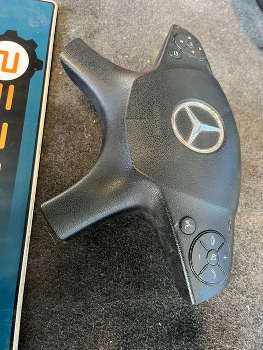 Бег волан 4 лъчa за Mercedes W204