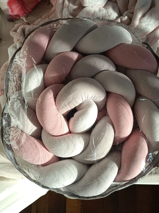 Protecție laterală împletită pentru patut