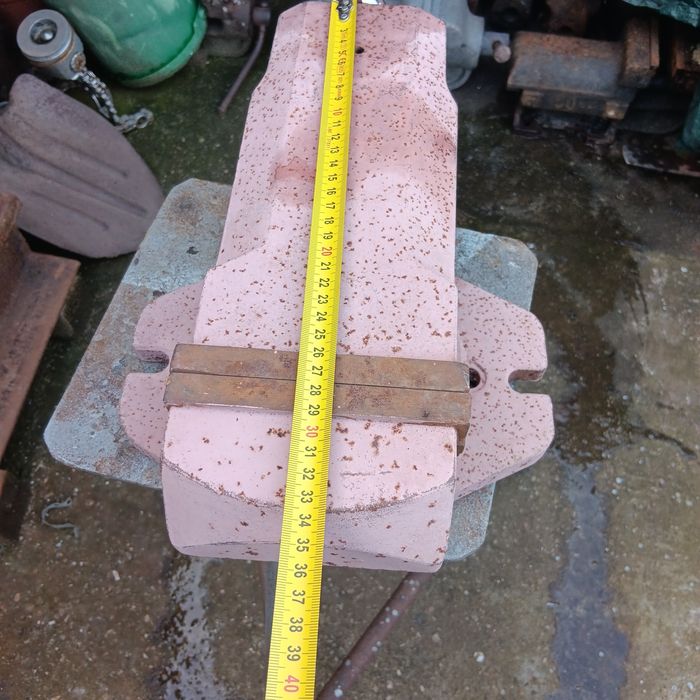 Menghina cu masă rotativă