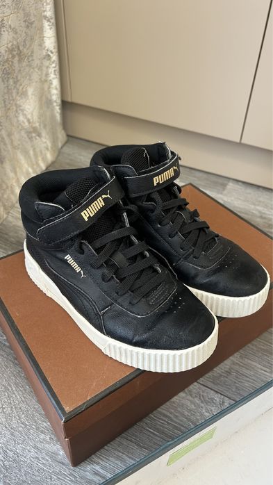 Продам кроссовки Puma