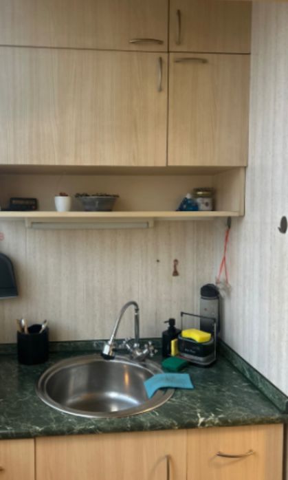 Продава се Тристаен апартамент в София, Връбница 1 - 60 кв.м за 1403 €/кв.м - Снимка #1