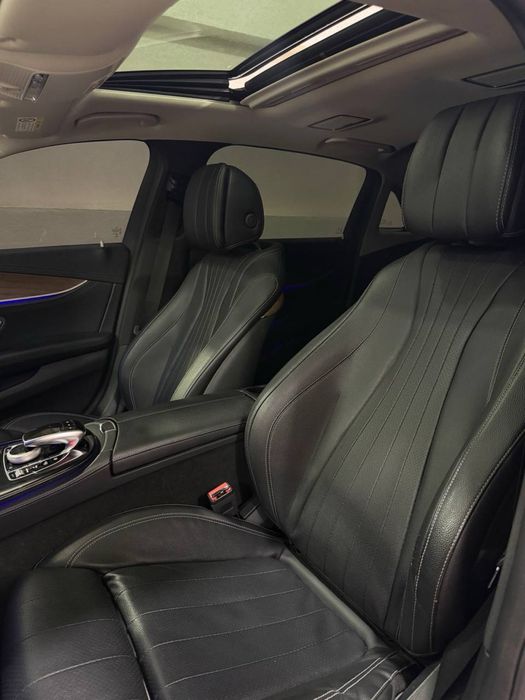 Mercedes benz E 300 Long
