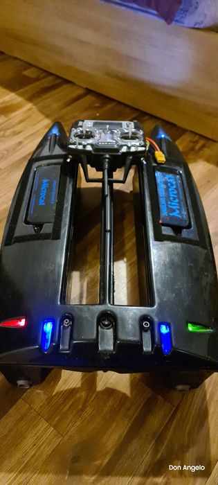 Лодка за захранка