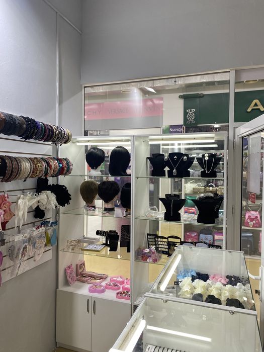 продам витрину СРОЧНО СРОЧНО