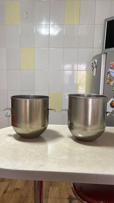 Продам взбивную машину