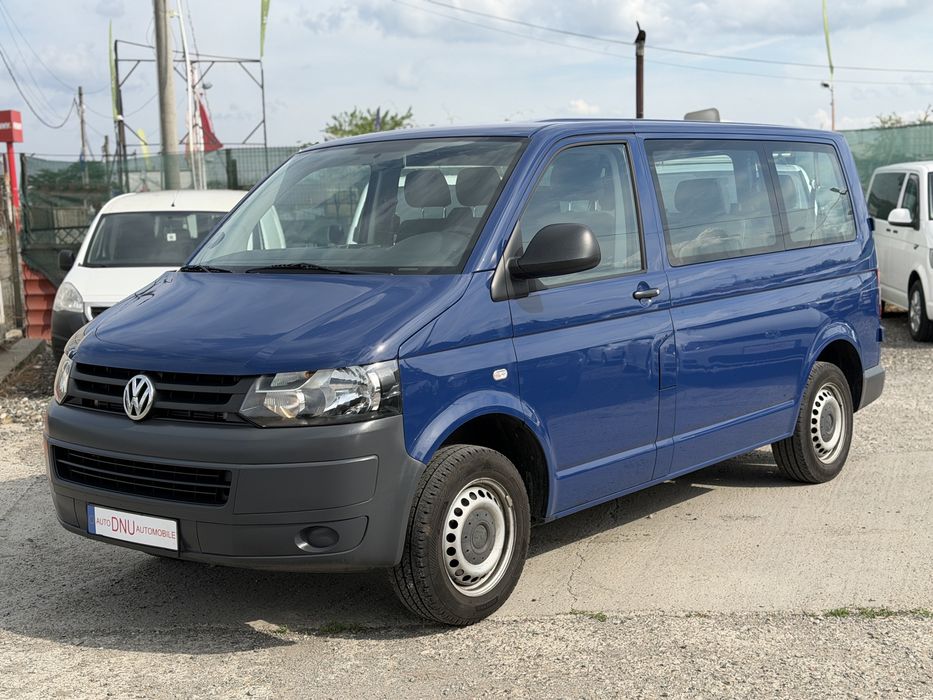 VOLKSWAGEN Transporter 2010