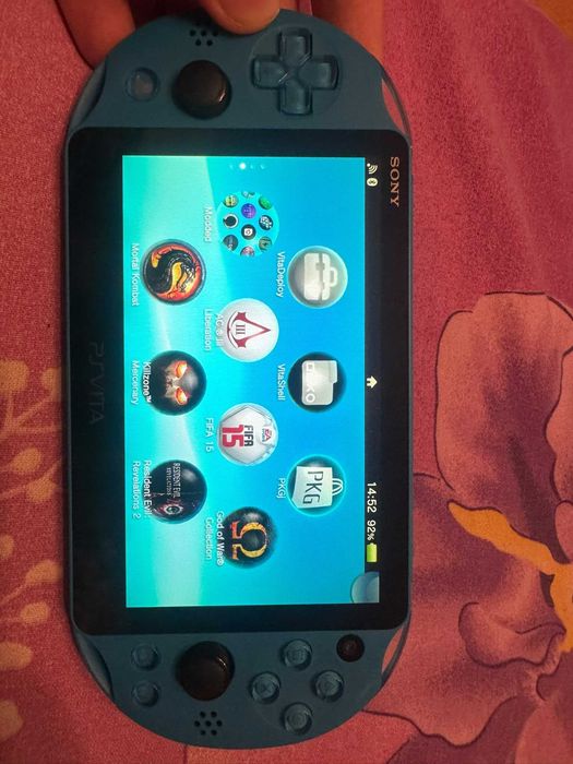 Playstation Vita 2000 Slim Modat