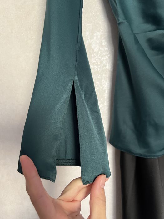 Продаю платья в пол