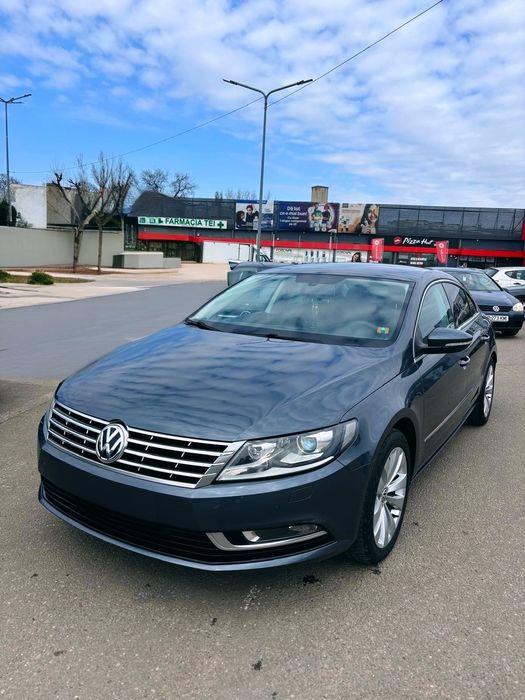VOLKSWAGEN Passat CC