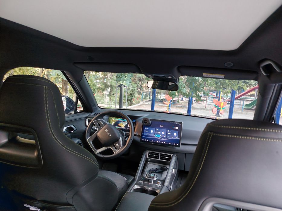 Авто BYD yuan up Ev