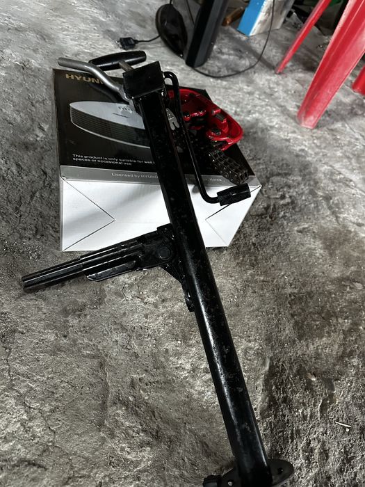 Cric auto Bmw de colectie