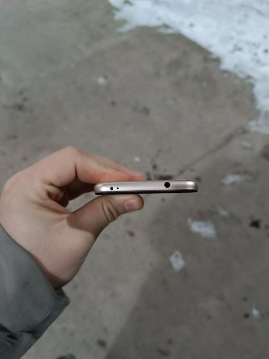 Redmi 6 pro sastayana zor