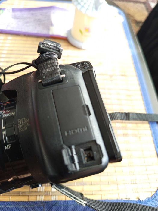 Фотоапарат цифров sony
