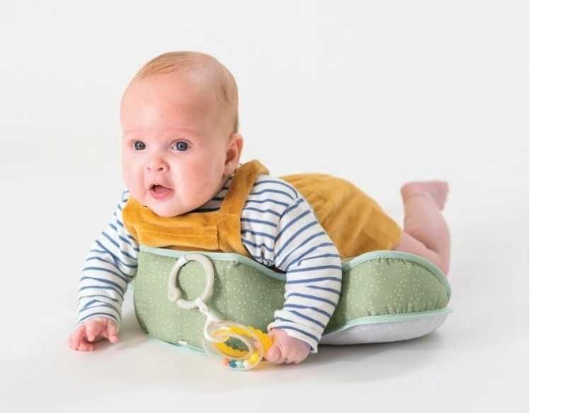 Възглавница за tummy time на Taf Toys