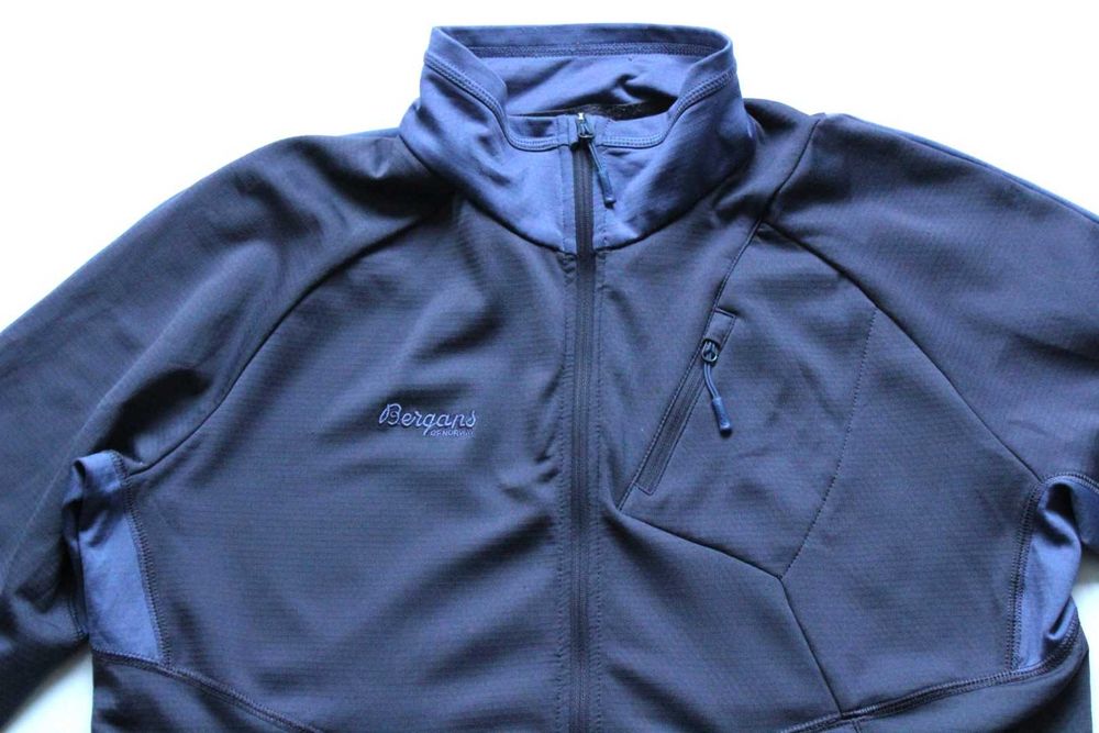 BERGANS OF NORWAY - мъжка стреч горница, размер М