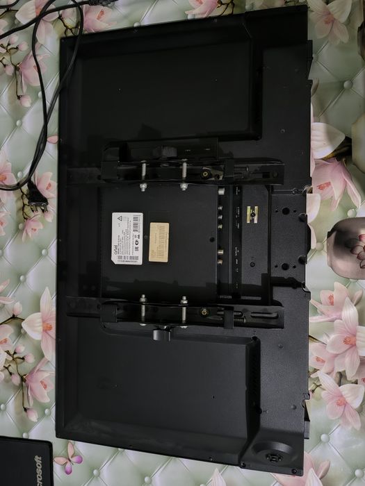 ArtelTV Model: Led 32/9100
