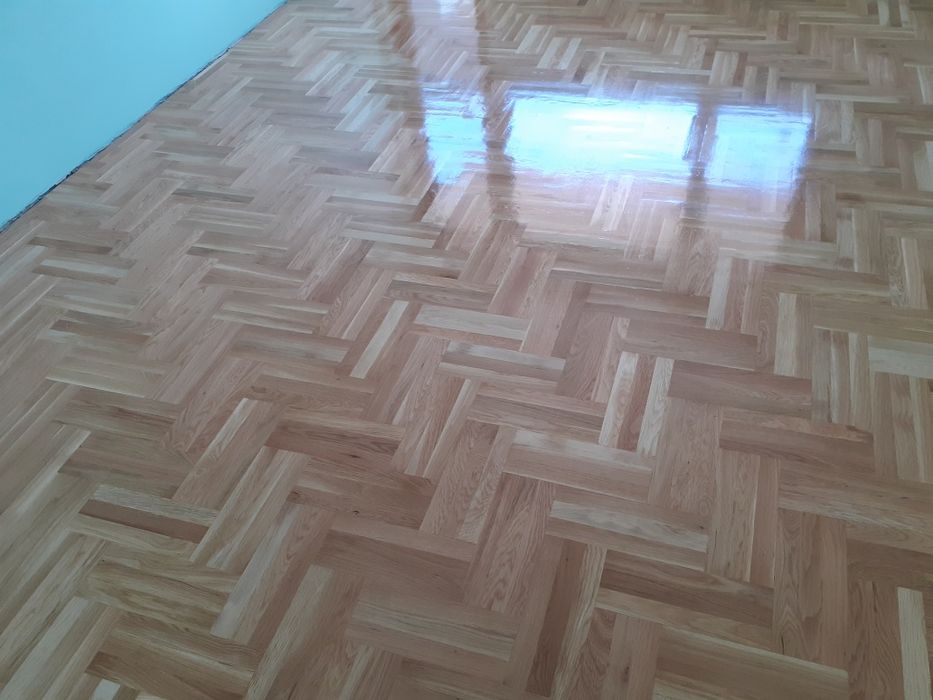 Безпрахово циклене и лакиране на паркет