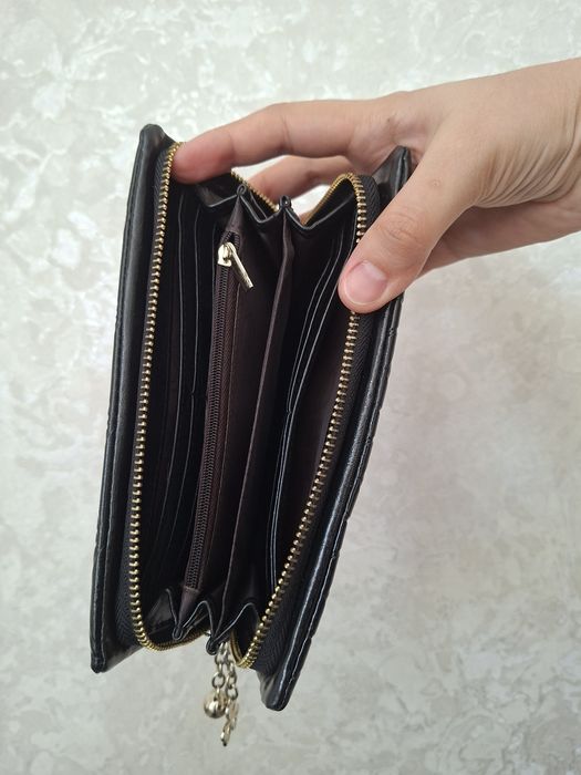 Женские портмоне, кошельки