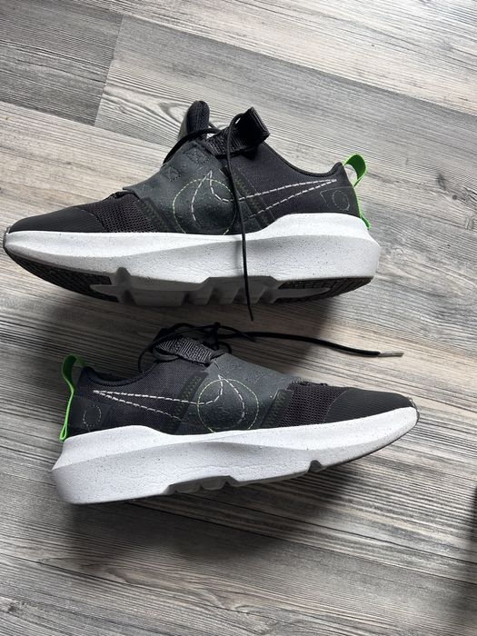 Маратонки Nike номер 37,5