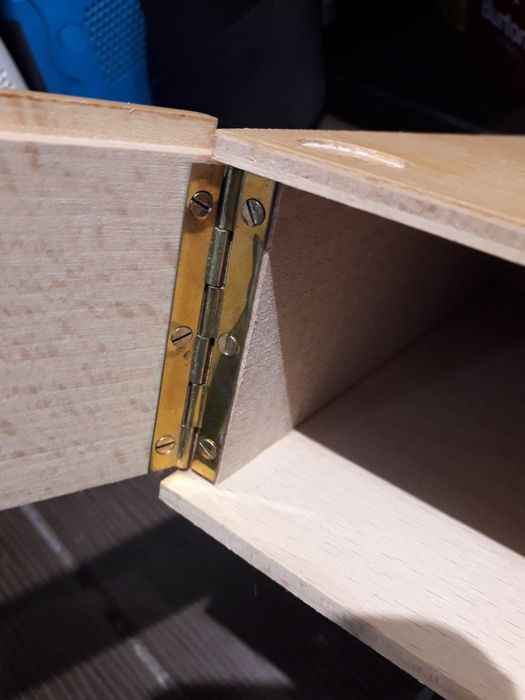 Vand cutii de depozitare.nou