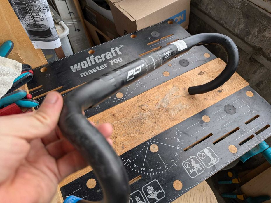 40 lat - PRO PLT Carbon Compact ghidon cursiera