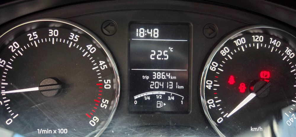 SKODA Rapid 2014 — imagine 4