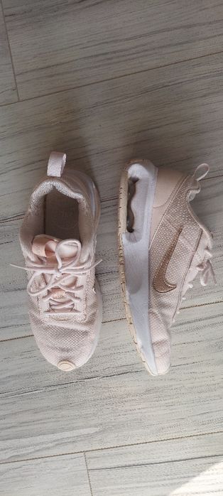 Дамски маратонки Air max intrik