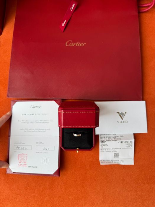Кольцо Cartier Love