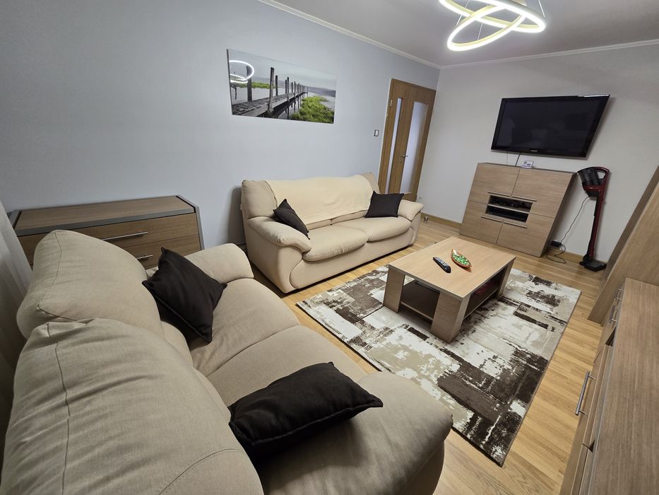 Chirie Apartament 4 camere Premium