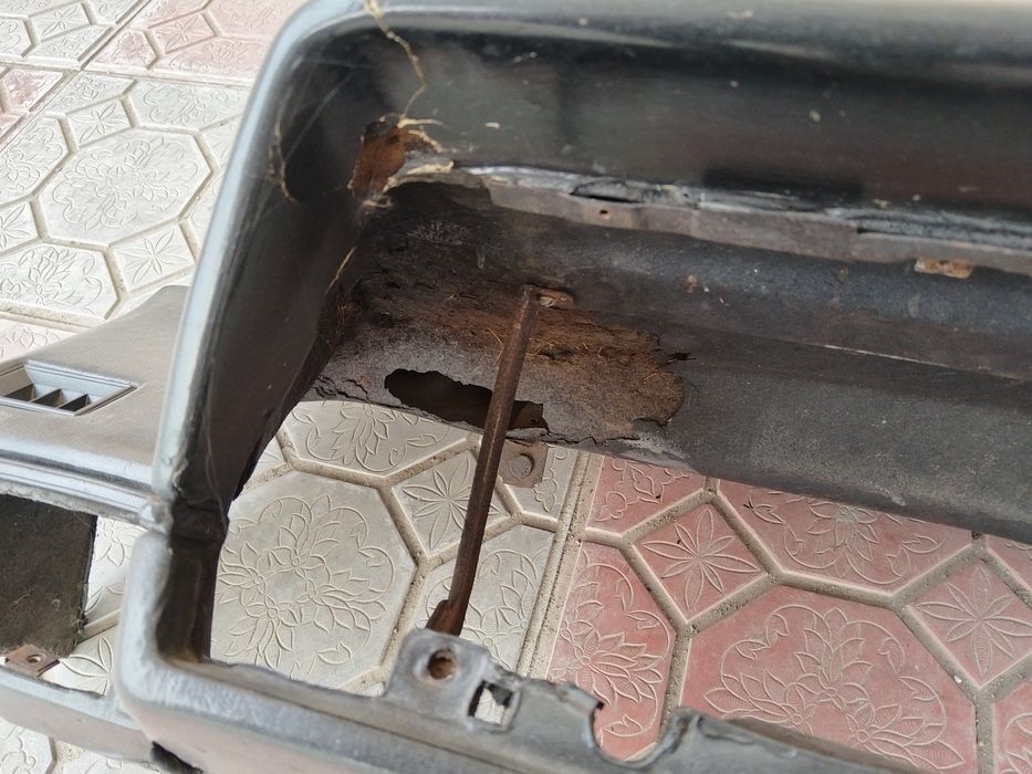 Панель торпедо Passat B2