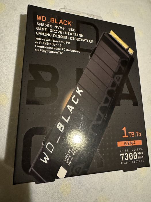 Kомпютър TUF 9070 XT 16 GB 32gb RAM Ryzen 9 7900x Seasonic GX-850 1TB SN850X