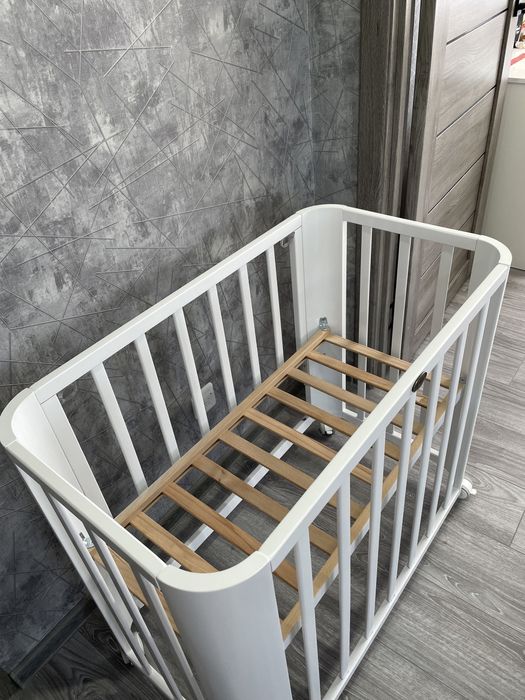 Кроватка приставная для новорожденных