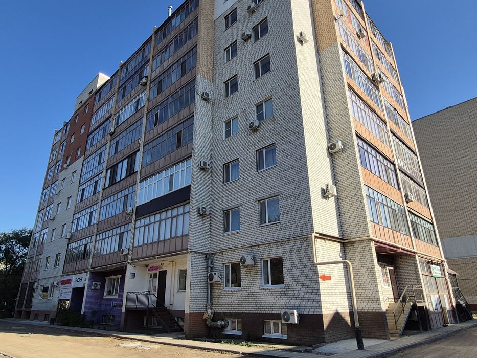Сдается 1 этаж 4 мкр