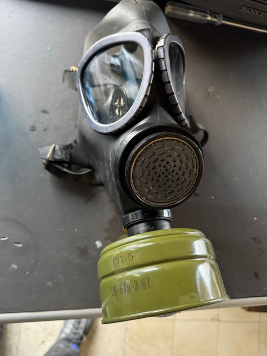 Противогаз маска