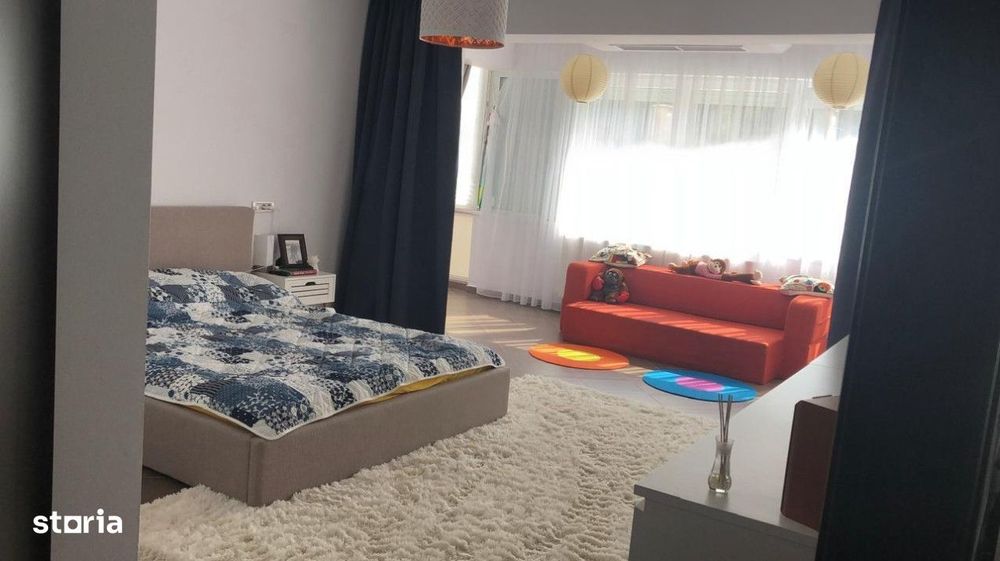 2 Camere  |  Faleza Nord  |  Delfinariu