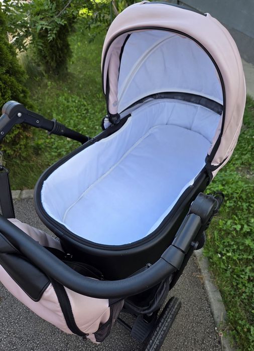 Vând Cărucior Krausman Trend Pro Pink 3 în 1