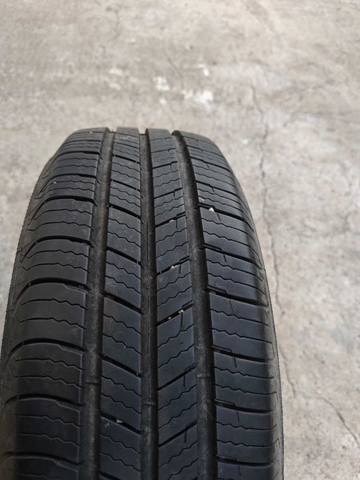 Всесезони гуми Michelin 15