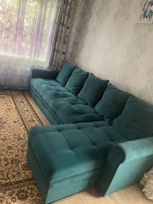 Продам мягкий диван