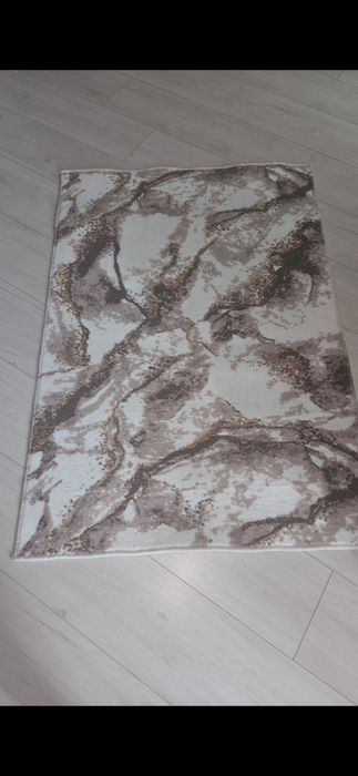 Продам тюль, ламбрекен и коврик