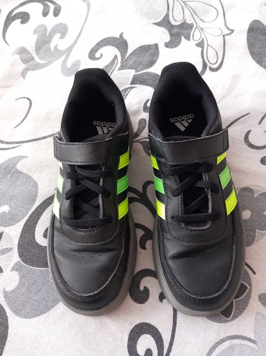 Детски маратонки кожени Adidas