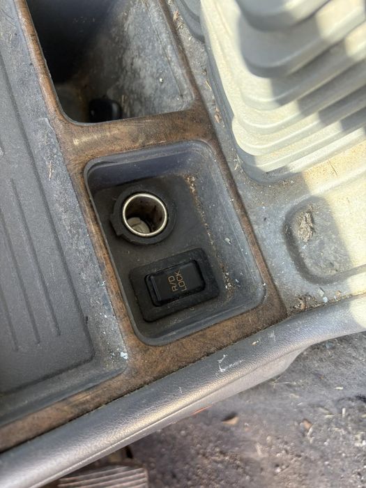 На части Мицубиши паджеро 2.5 суперселект и блокаж