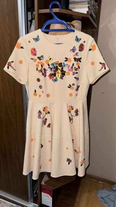 платье с цветами