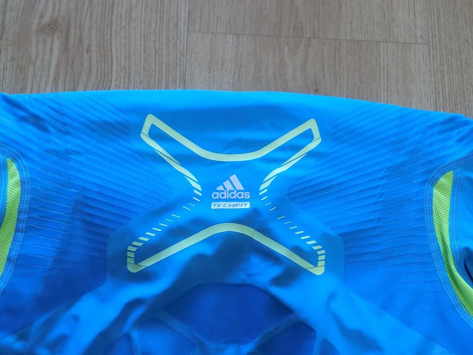 тениска adidas techfit потник екип блуза оригинал спорт крос мъжка S/M