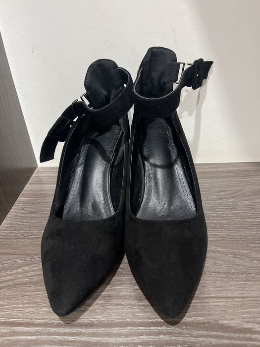 Продам, туфли размер 38